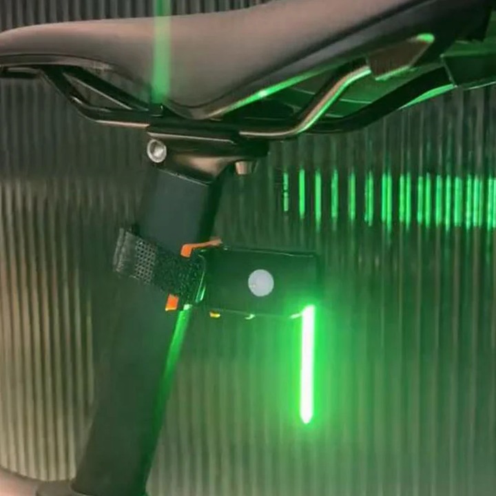 LED Bike Rear Light 广告素材