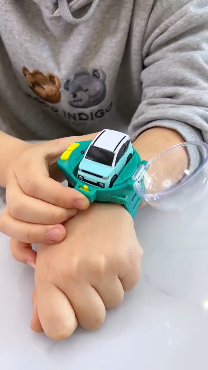 🎄Early Christmas Sales 49% OFF🎁-Watch Remote Control Car Toy 广告素材
