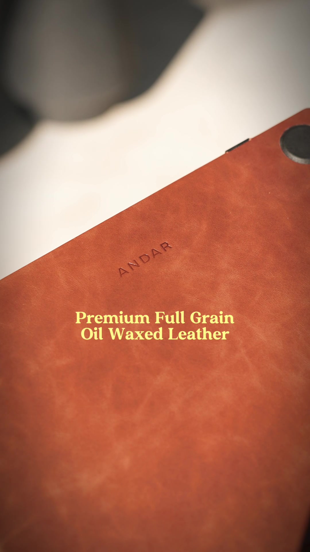 Full Grain Leather Wallets | Leather Goods | Andar 广告素材