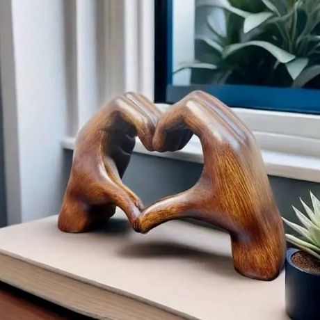 💕 Heart Statue 广告素材