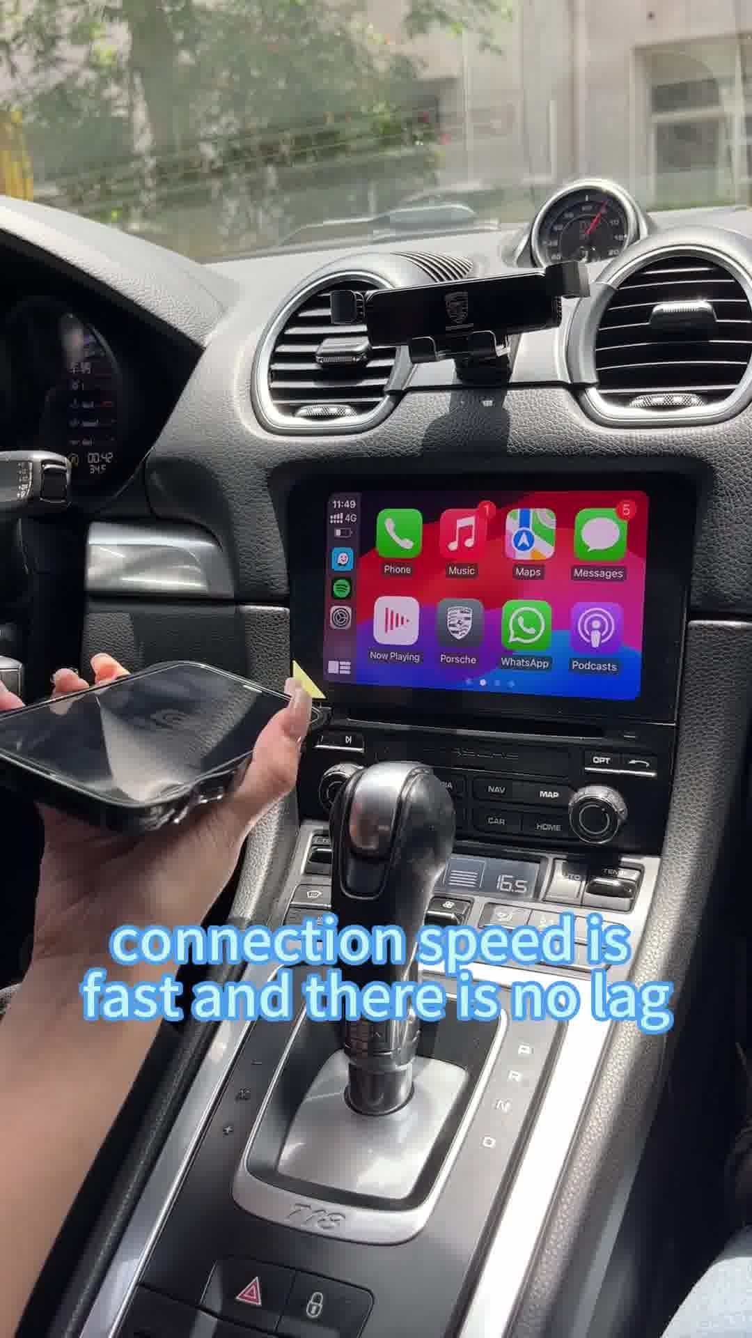 Mini Wireless CarPlay Adapter – carprobox.com 广告素材