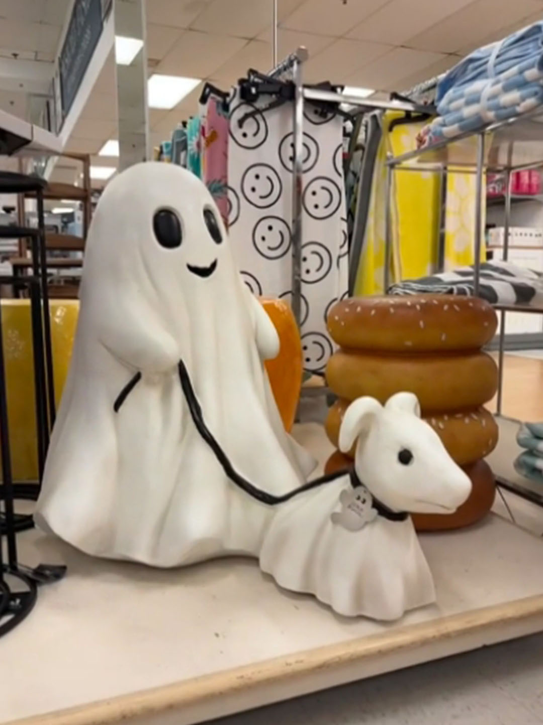 🔥Last Day Promotion 75% OFF🔥👻Ghost Walking Dog Statue🐶 广告素材