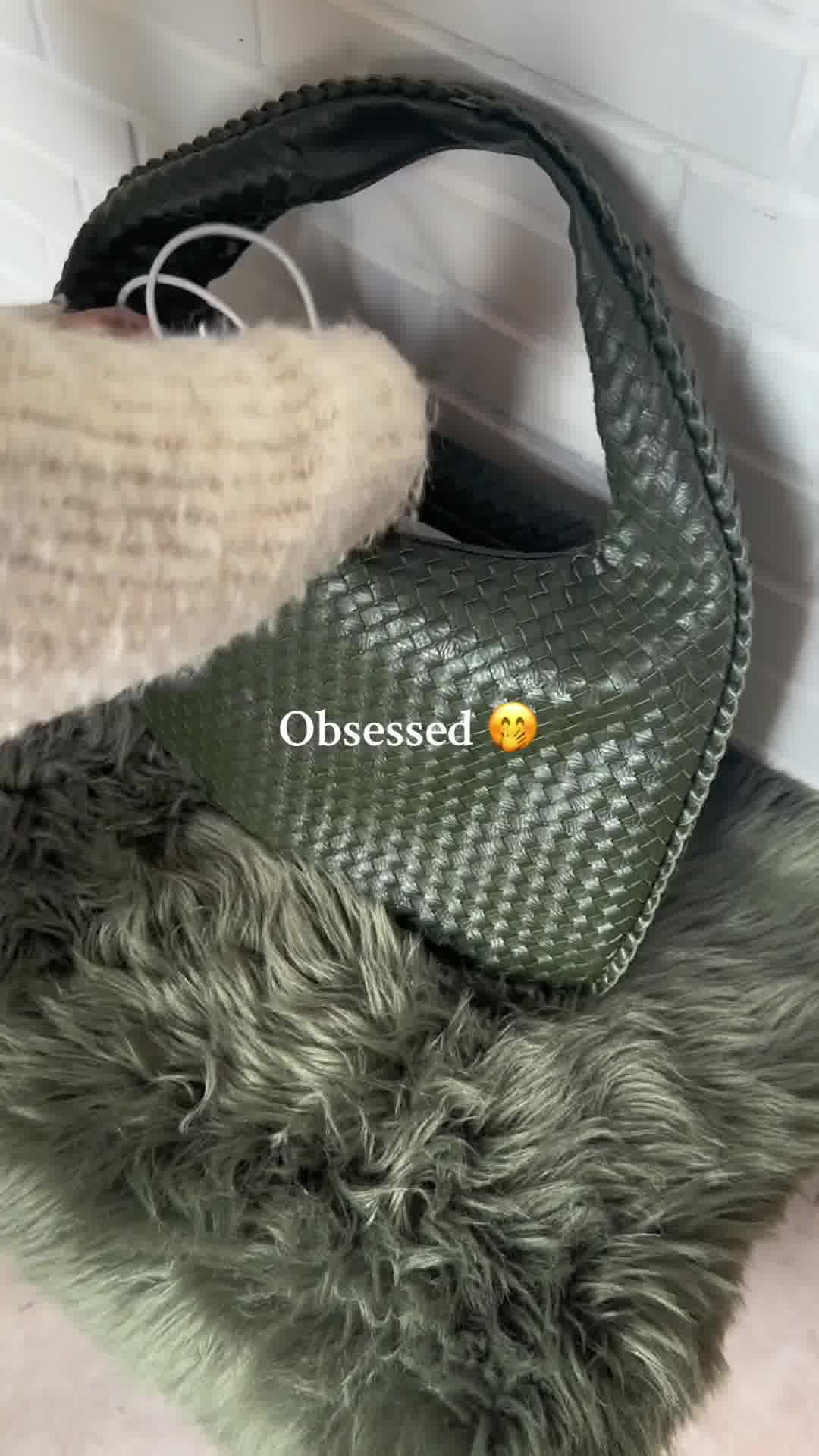 Everyday Bags 广告素材