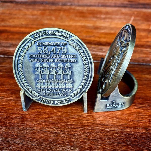 LAST DAY 75% OFF--Vietnam Veteran Coin 广告素材