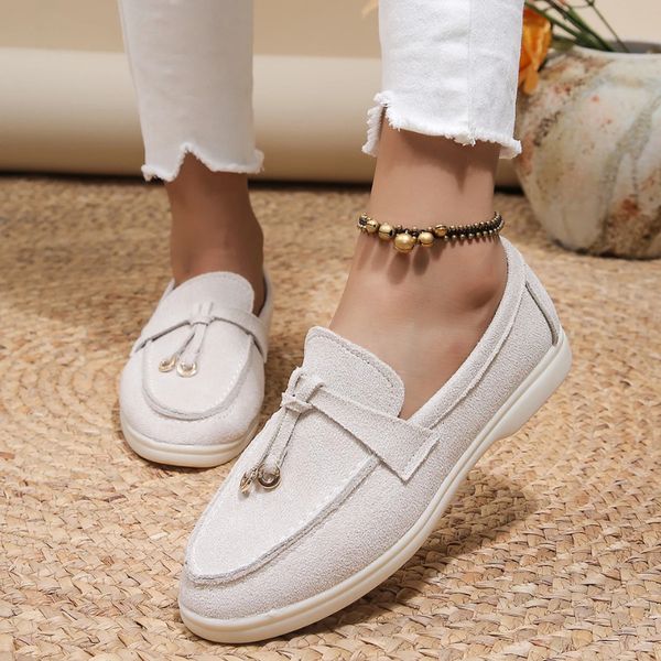 Havana Velvety Tasseled Loafers – Romelio ad creative
