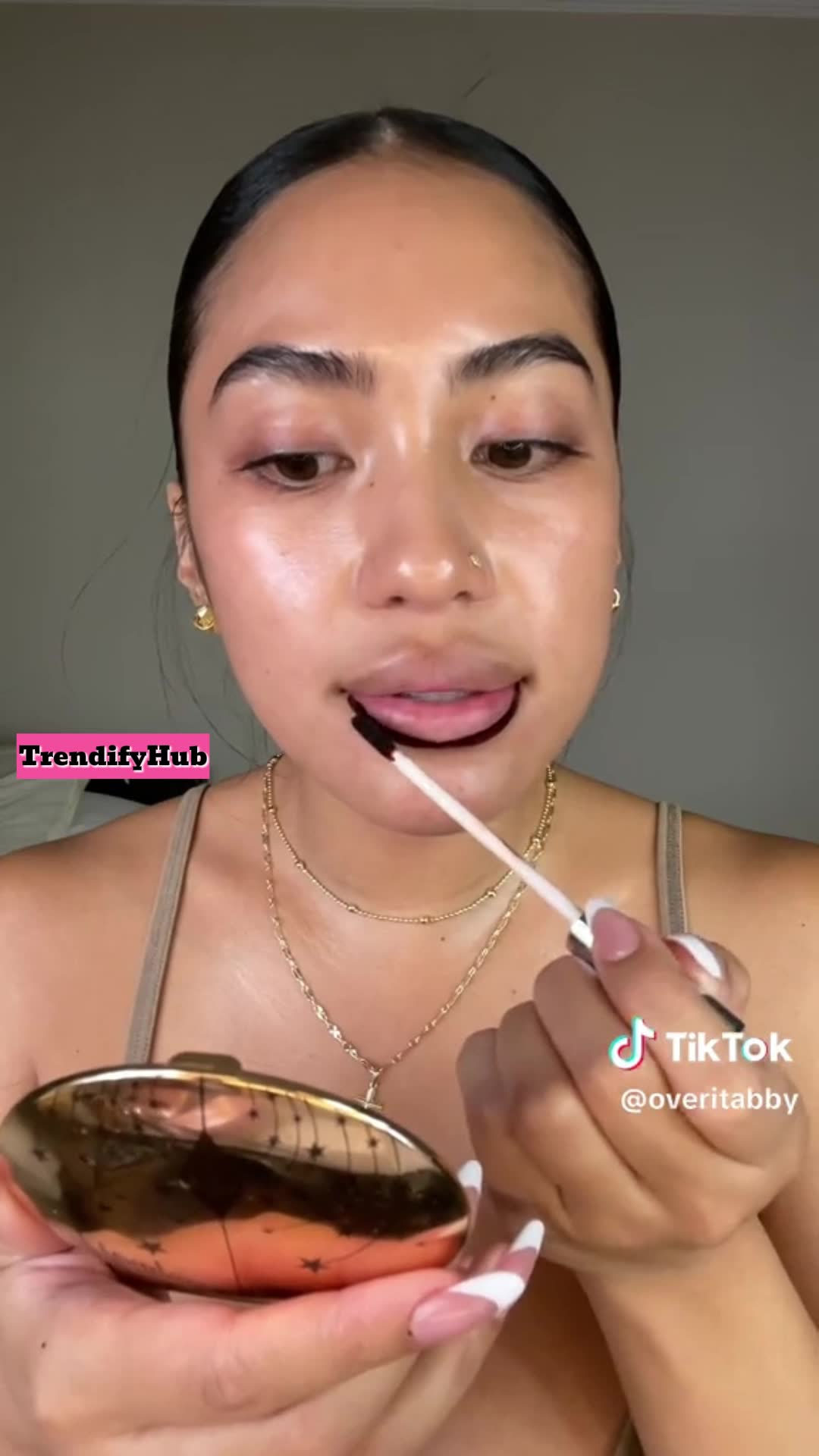 Peel Off Lip Liner – TrendifyHub ad creative