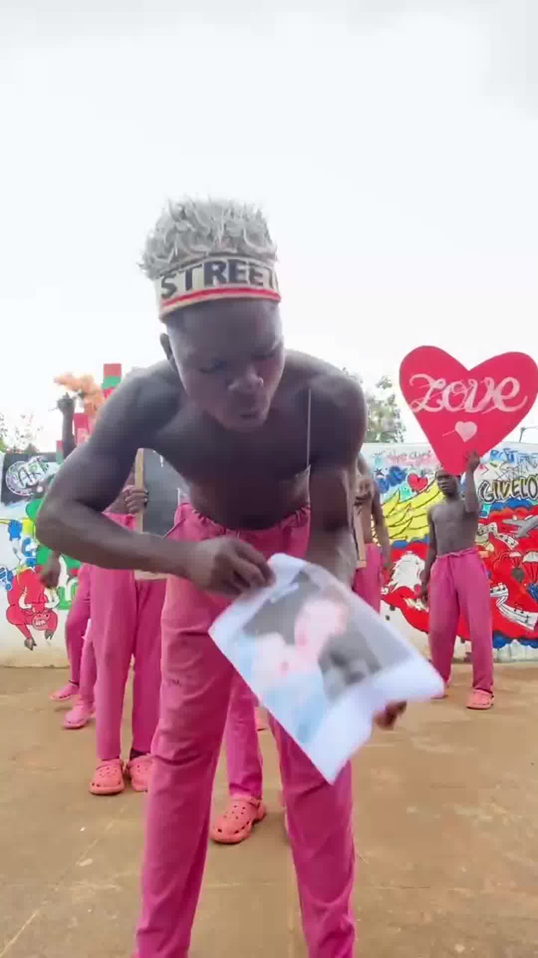 Greetings from Africa Video - Best Gift for Friends and Family – Africanjoyflix 广告素材