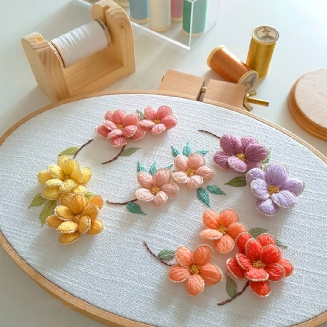 Exquisite French Wool Thread Flower Embroidery Kit 🌸 广告素材