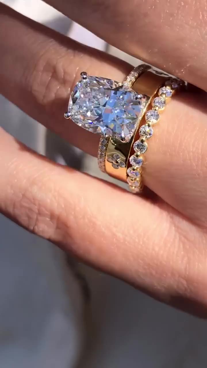 Best Sellers – Carly Jewelry 广告素材