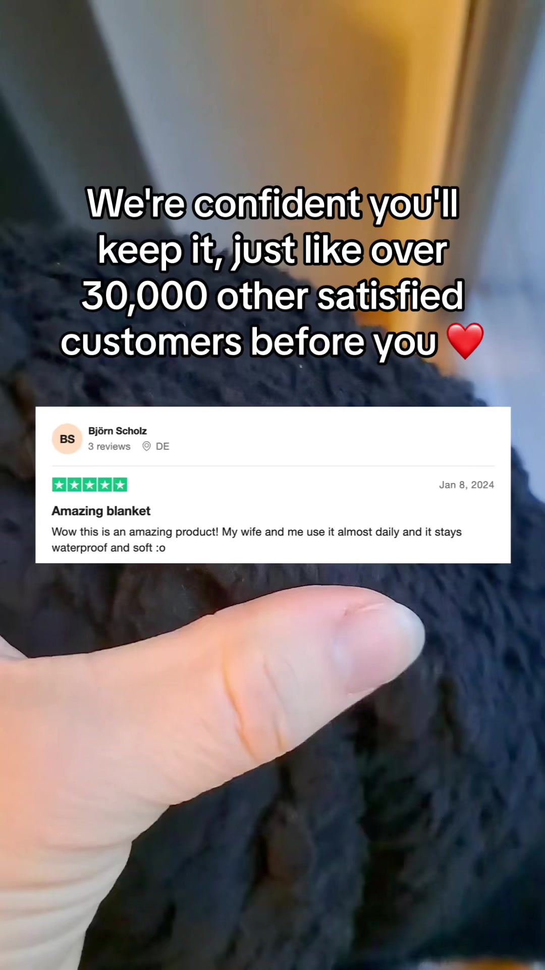 Loveblanket™ - The Waterproof Cuddle Blanket ad creative