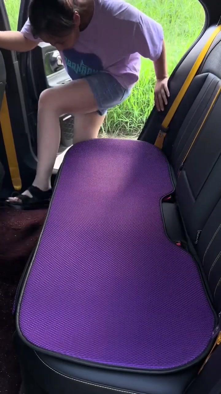 🔥Summer Hot Sale 🔥 Ice Silk Car Seat Cushion 🚗 广告素材