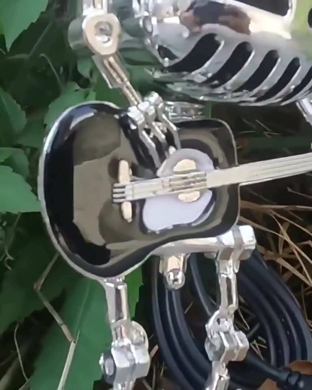 🔥🔥Vintage Metal Microphone Robot Desk Lamp