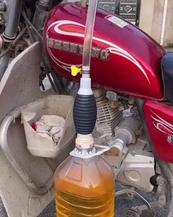 🔥 Multifunction Liquid Sucker 广告素材