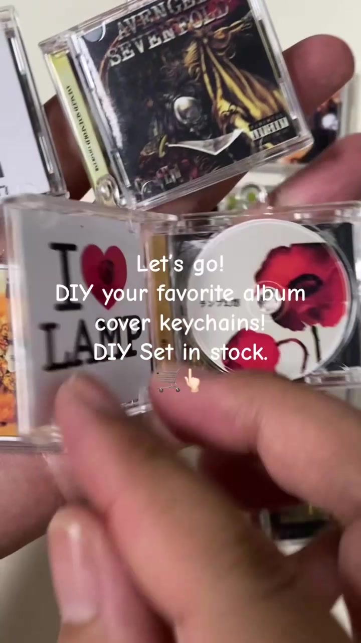 Custom Album Artwork Music Art Keychain (2- Sided Front and Back) for – wonderslands 广告素材