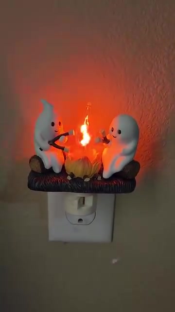 DOREAZ™ 2024 Ghost Campfire Flickering Nightlight✨🔥👻 广告素材