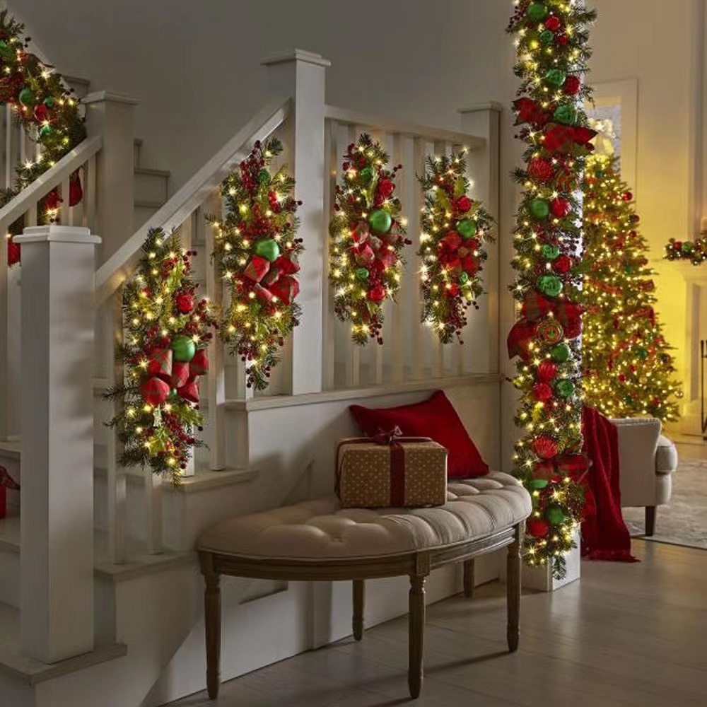 🔥Christmas staircase hanging wreath🎁(Limited time offer 50% off) ad creative