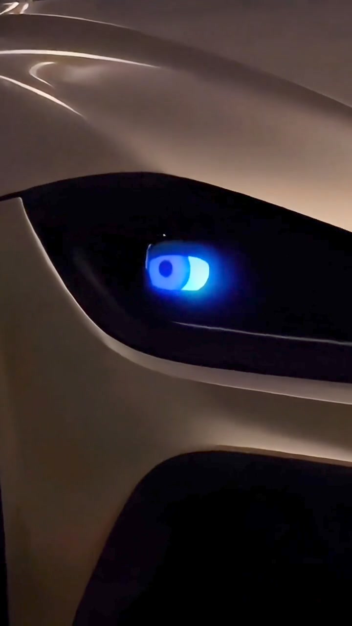 【Exclusive production】Dynamic big eye lights can be installed on fog lights-8-mode new product ad creative