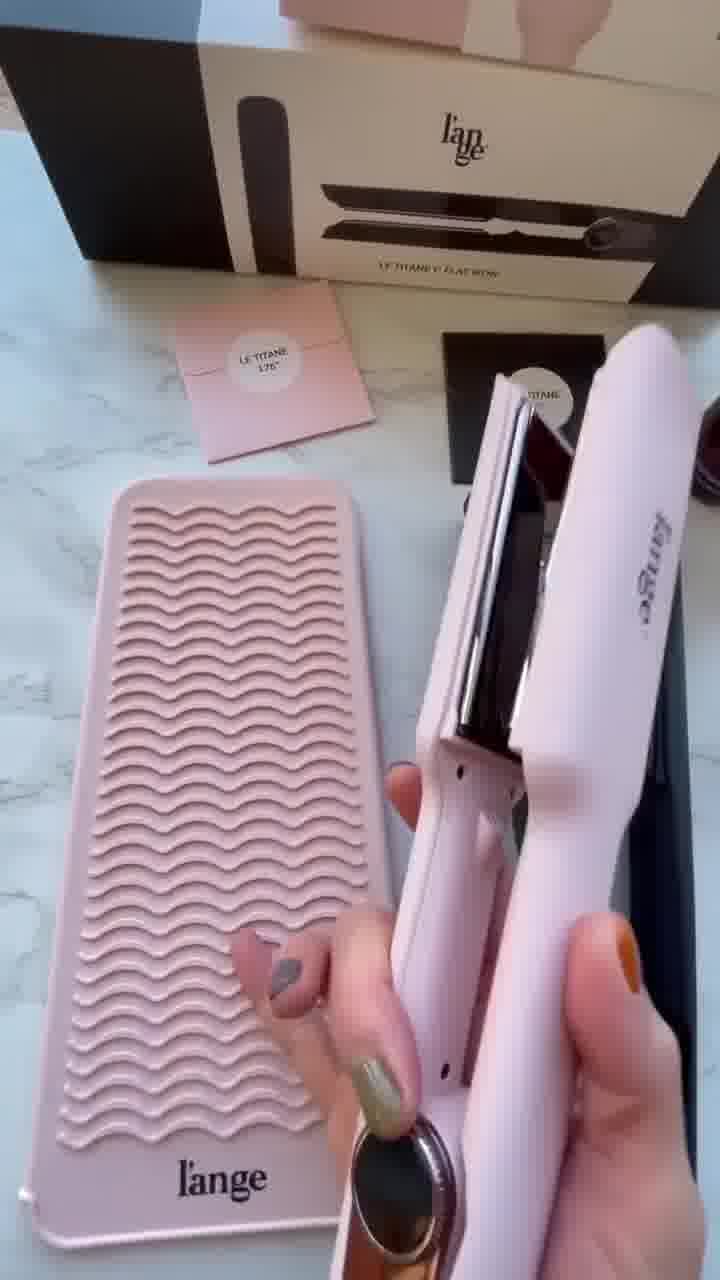 Sleek in Seconds - Le Titane 广告素材