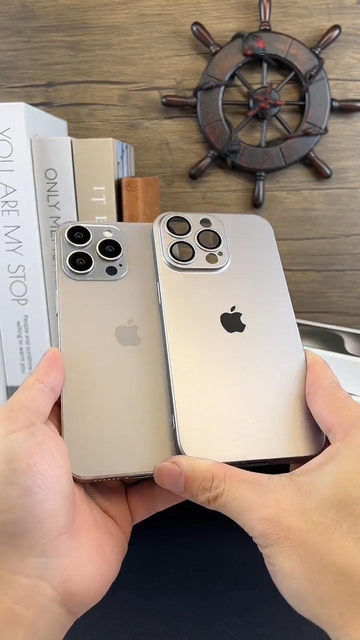 202Ultra-thin original color cooling hard case! Comes with glass lens 广告素材