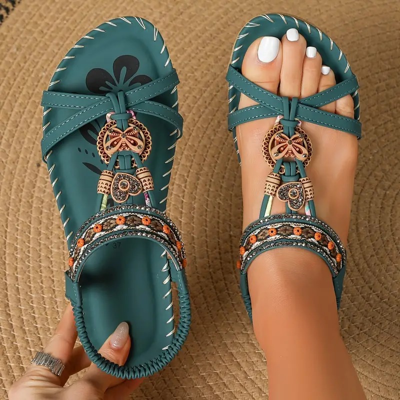Women's Elegant Rhinestone Butterfly Flat Sandals ad creative