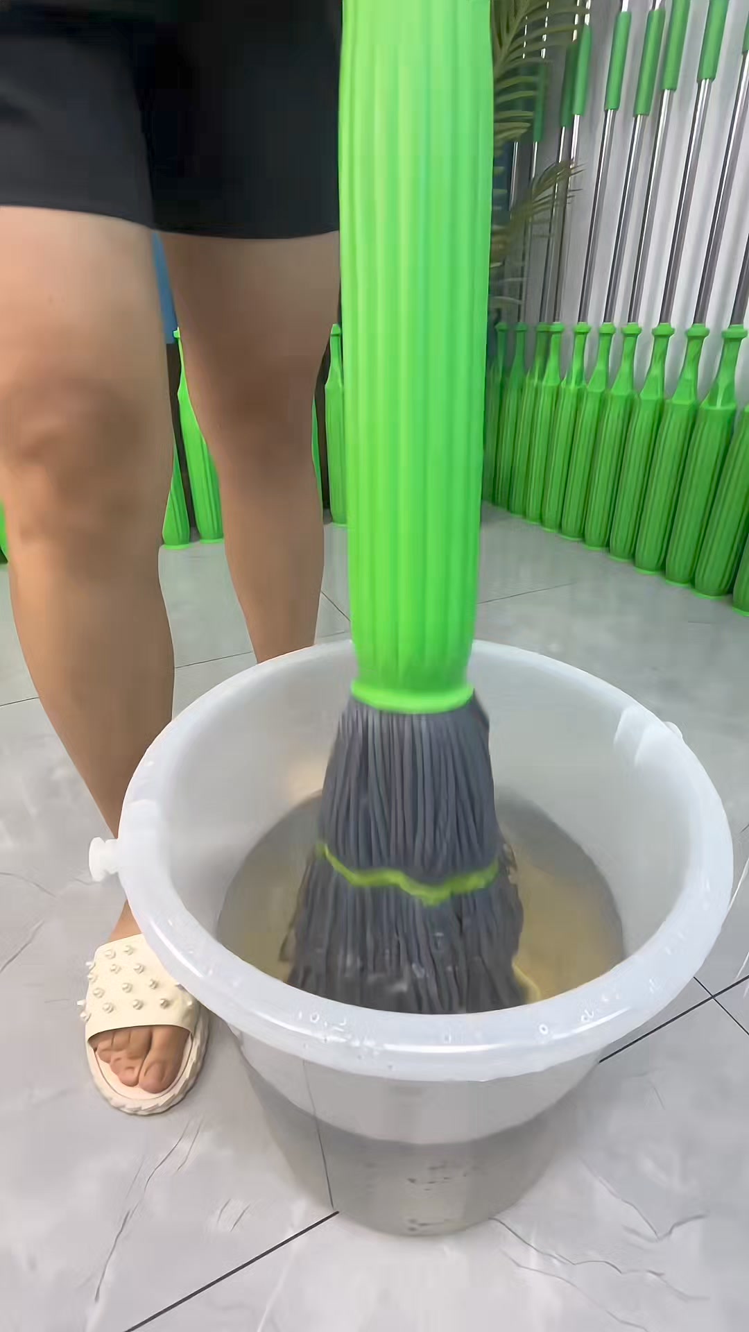 🔥HOT SALE🔥2 in 1 Dehydrated mop ad creative