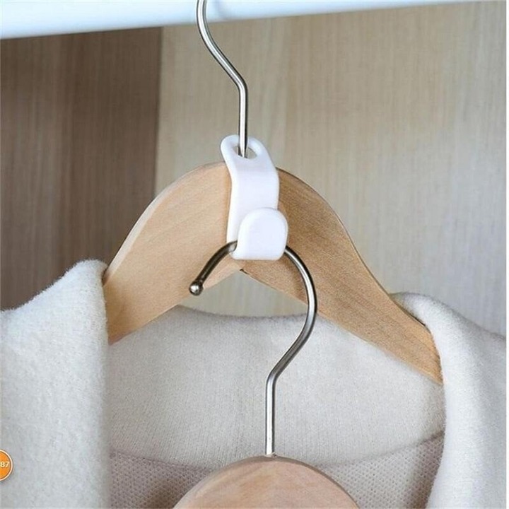 【🔥The 2024 The best closet helper】Space-Saving Clothes Hanger Connector Hooks ad creative