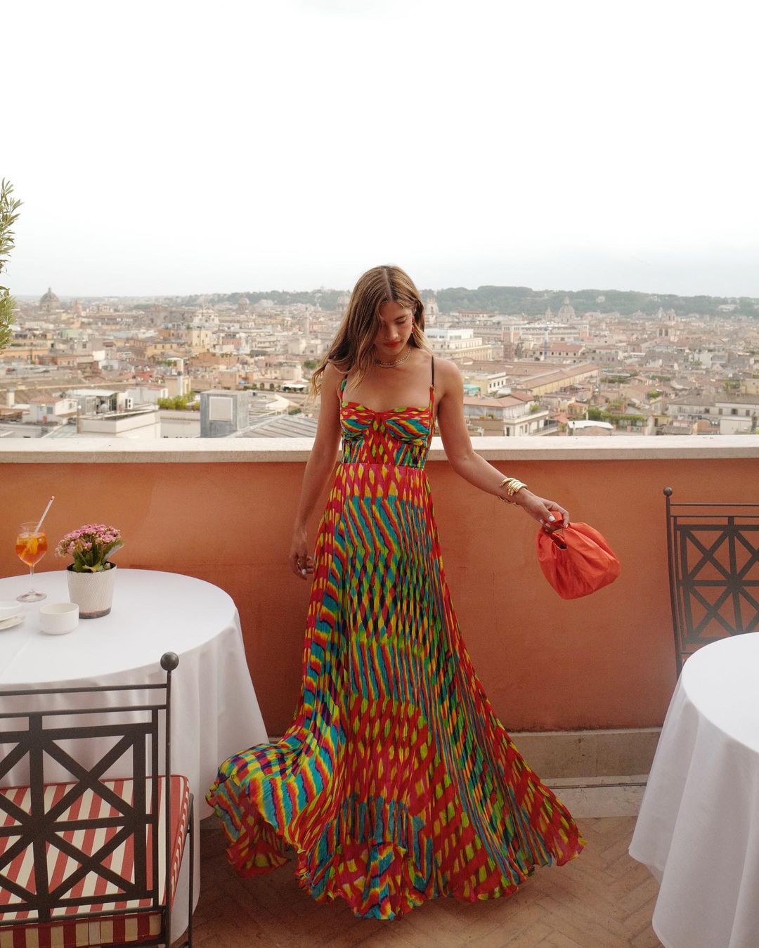 Hot Sale – Heididress ad creative