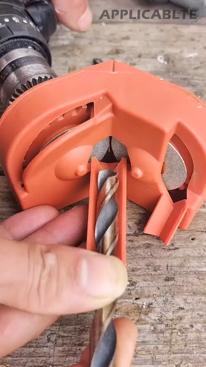 🎁Multipurpose Drill Bit Grinding Sharpener 广告素材