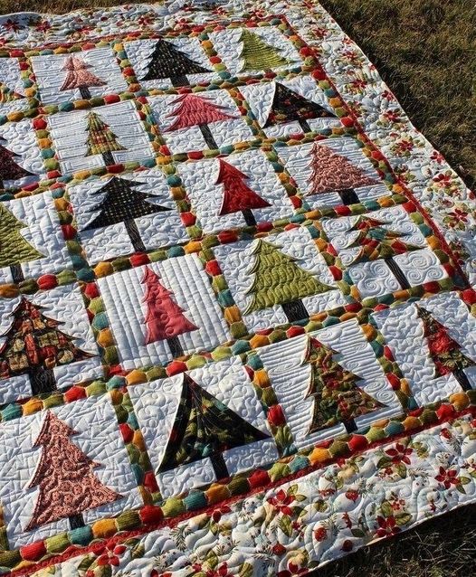 Christmas Tree CLA2110150Q Art Quilt 广告素材