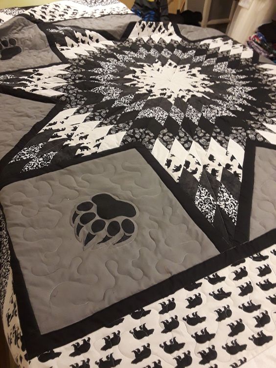 Native Bear CLA261223036 Quilt Blanket 广告素材
