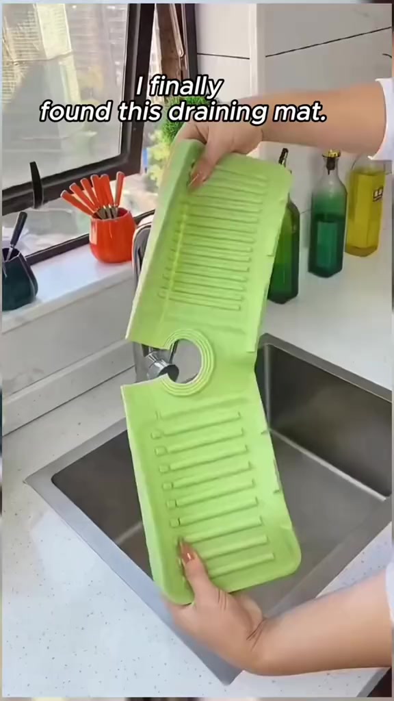 🎅 Faucet Guard & Draining Mat 广告素材