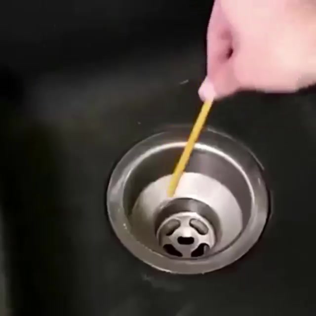 🔥12/set Pipe Cleaning Sticks Oil Decontamination Kitchen Toilet Bathtub Drain Cleaneer. 广告素材