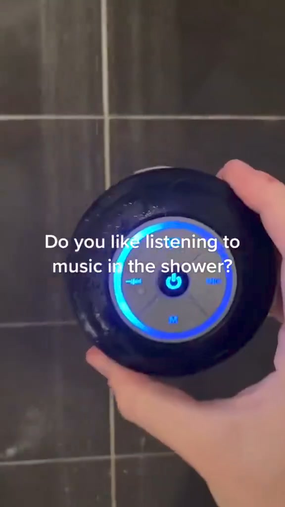 🎶🎵Waterproof Suction Speaker 广告素材