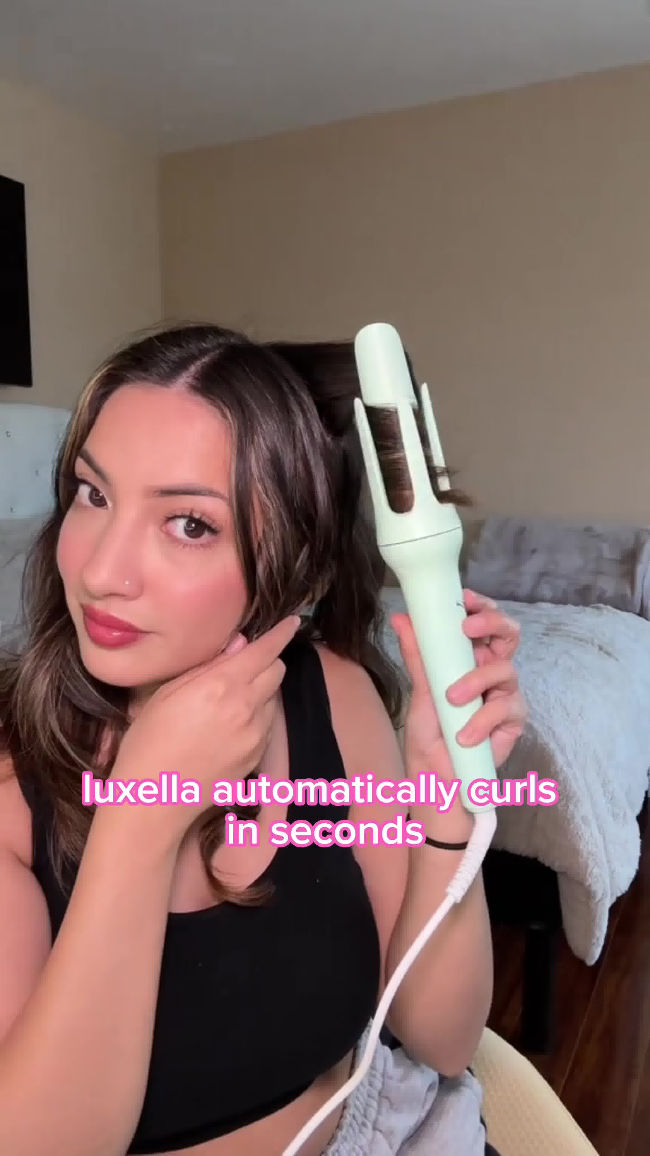 Luxella Curlessa Pro™ 广告素材