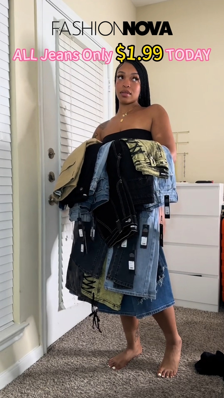 𝐁𝐚𝐩𝐞 Outfits C ad creative