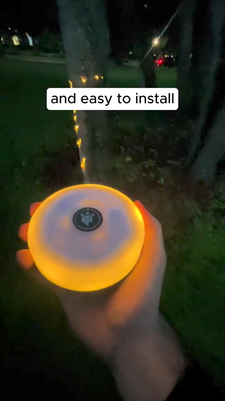 The Camp Lamp™ ad creative