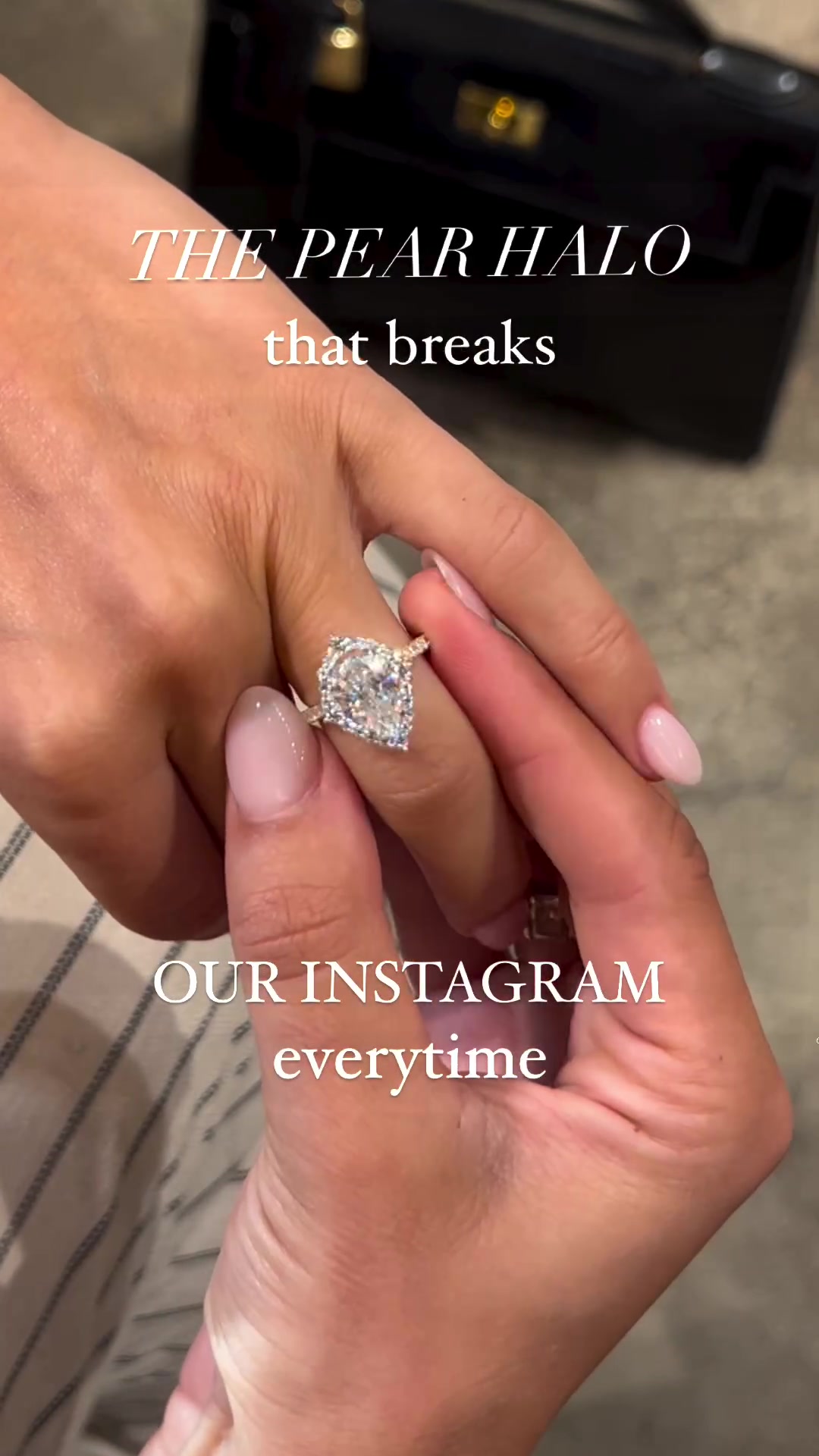 Maxinejewelry Store ad creative
