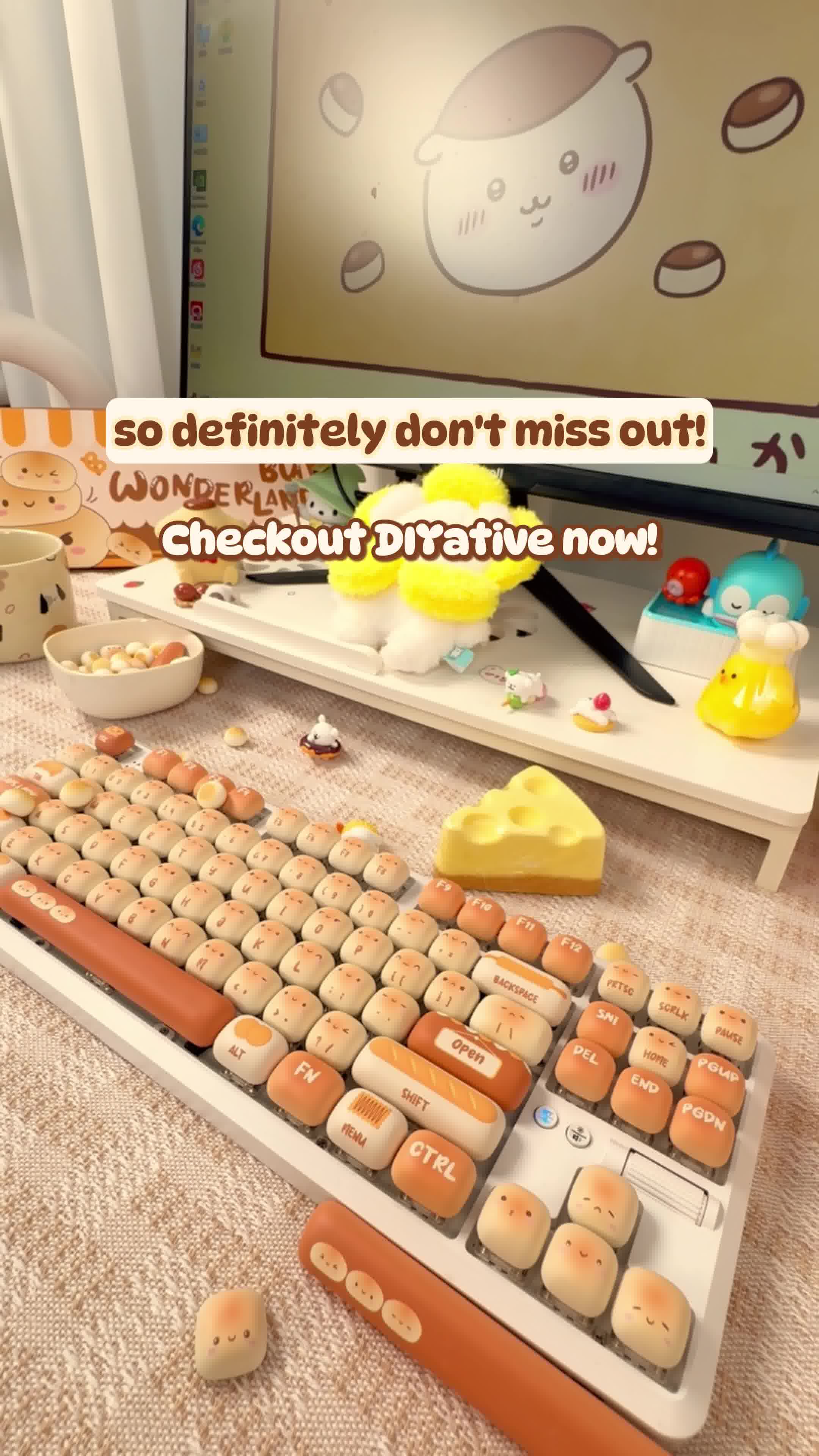 WonderBun Toasted Bread DIY Keycaps Limited Edition 广告素材