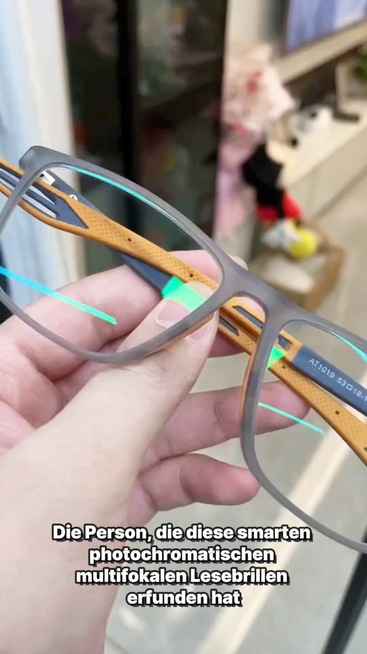 ✨ Geboren für den Sport- Sport Intelligente Fotochromatische Fortschrittliche Bifokalbrille für Presbyopie 广告素材