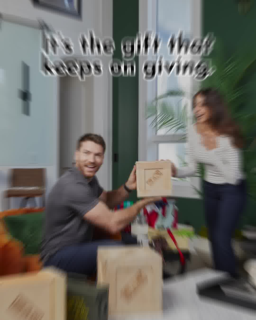 Man Crates ad creative