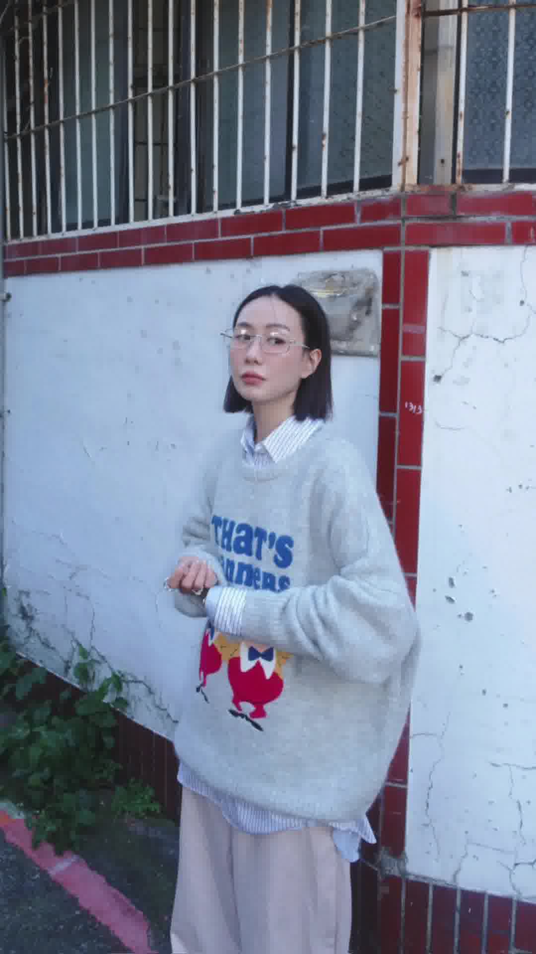 mouggan 广告素材