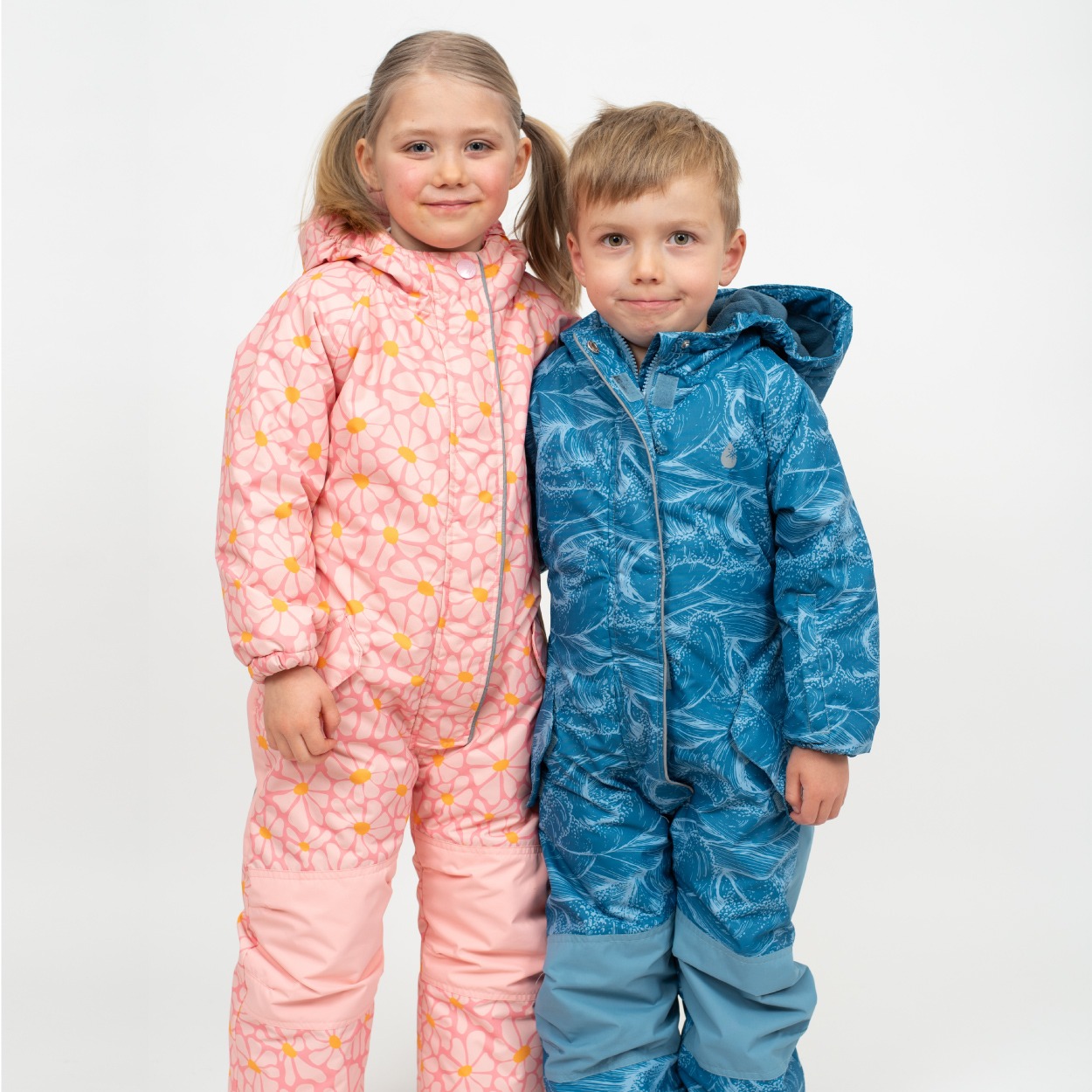 Snowrider Snowsuits 广告素材