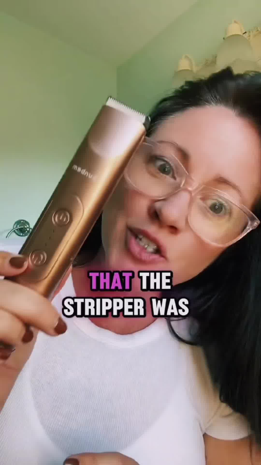 Gleam Pro 4.0 Bikini Shaver ad creative